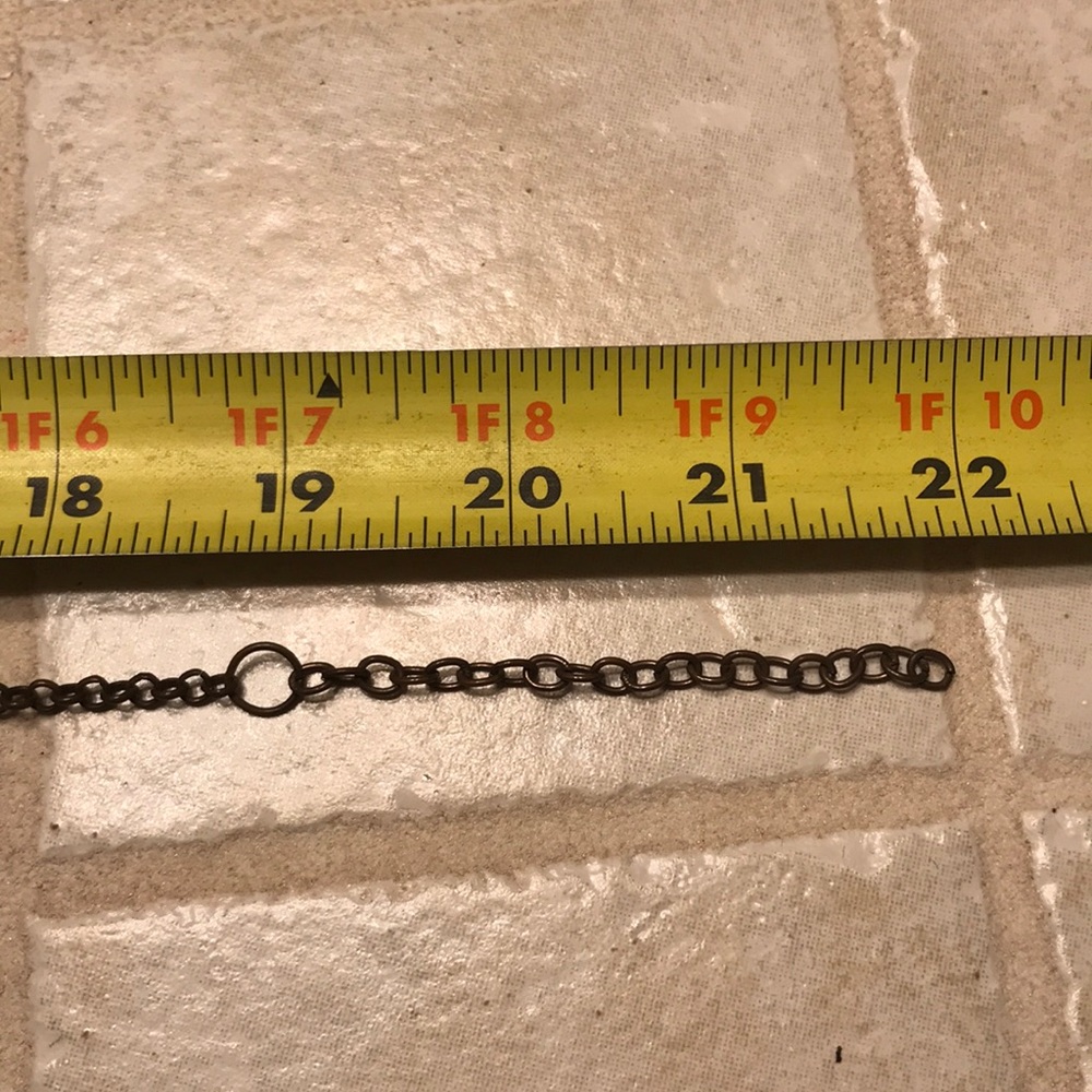 Bib necklace - Picture 5 of 6